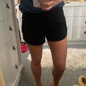 Lululemon tracker short 4”
